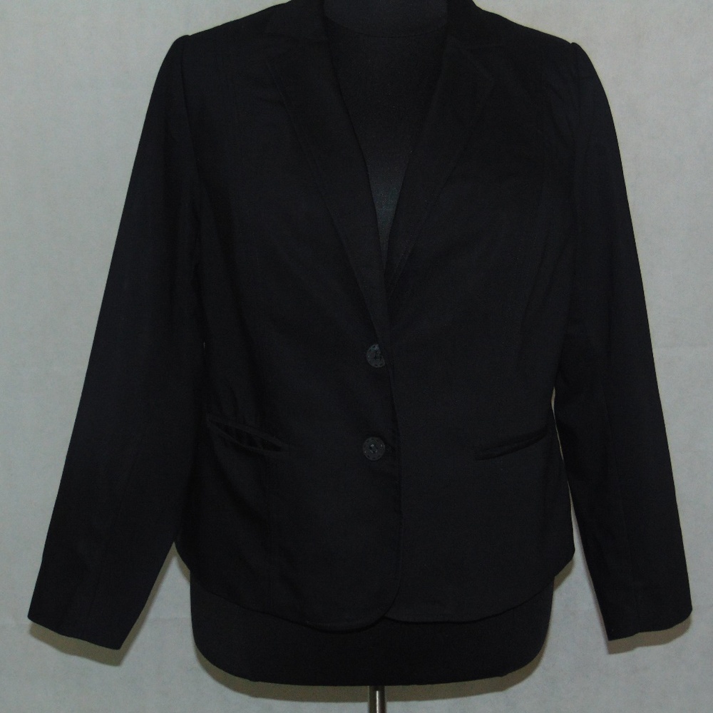LANE BRYANT JACKET ON SALE !  BLACK PLUS SIZE 20